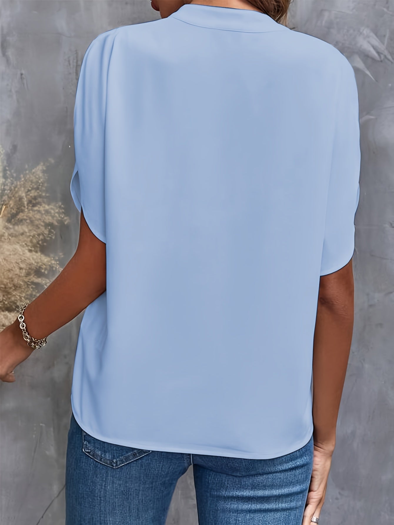 Velmora - Elegant Chic Blouse