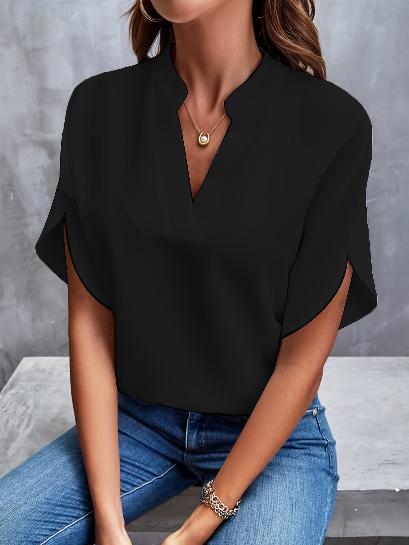 Velmora - Elegant Chic Blouse
