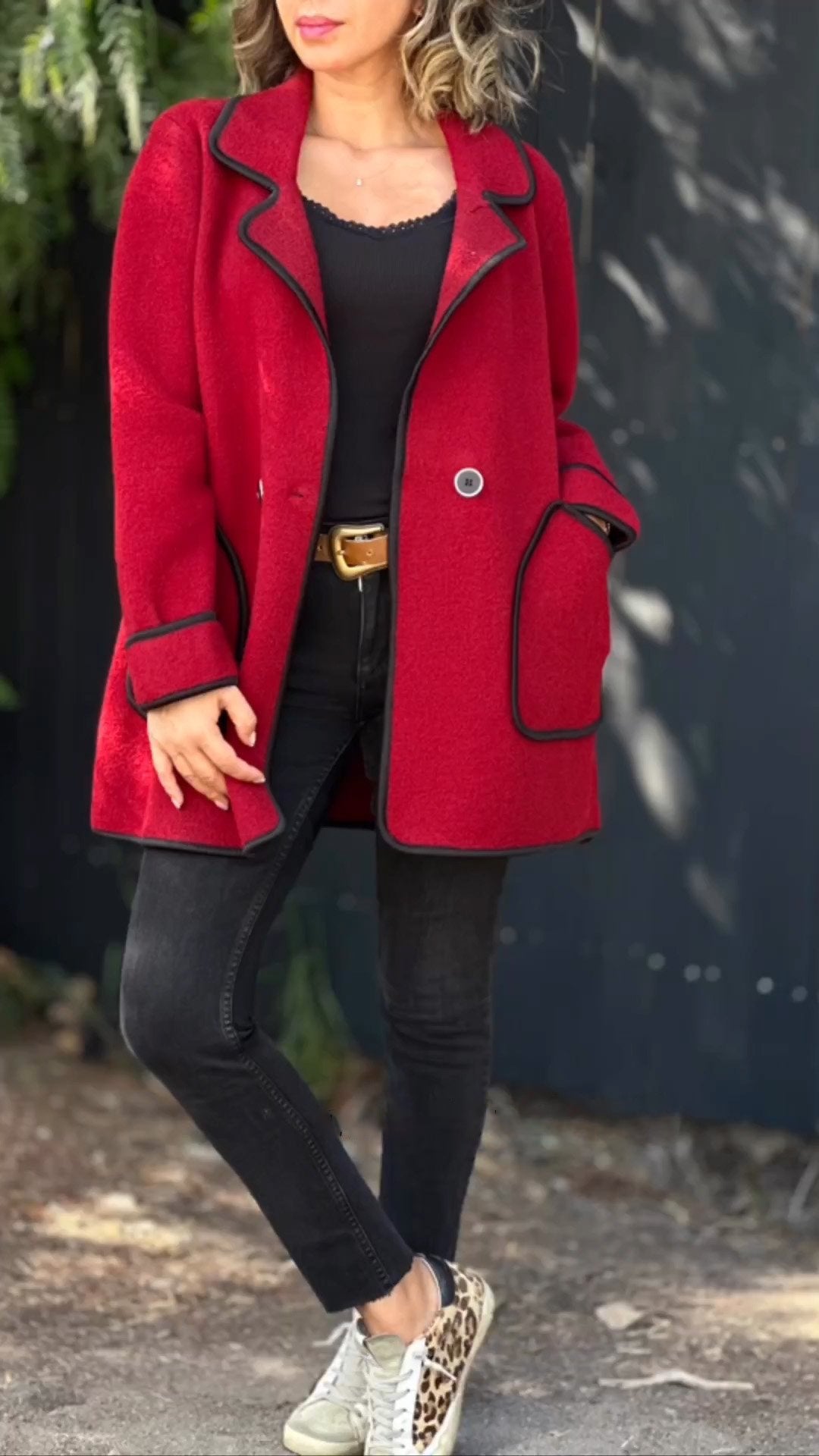 Odelle – Timeless Edge Coat
