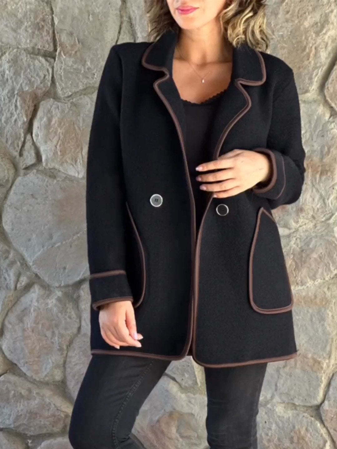 Odelle – Timeless Edge Coat