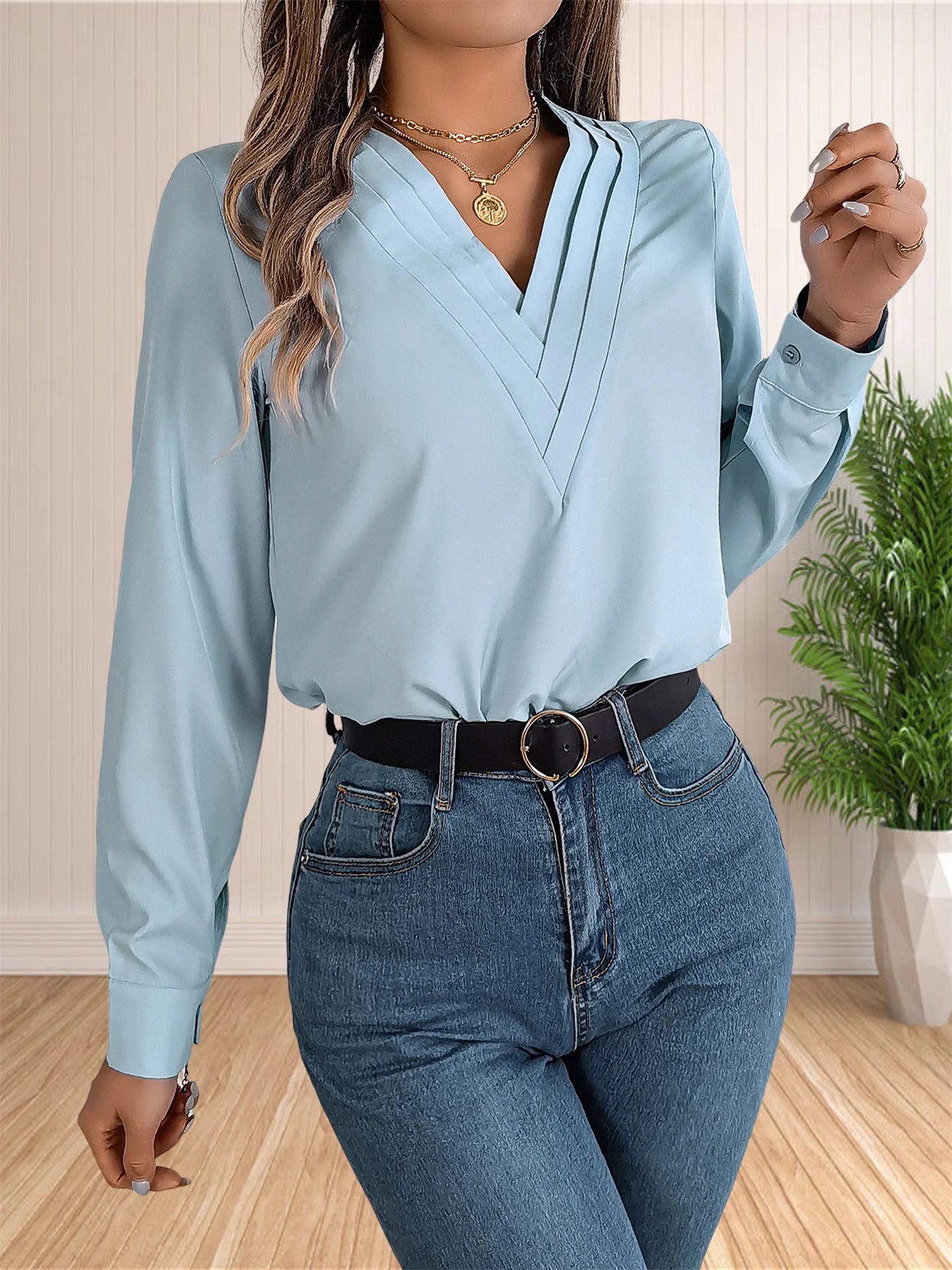 Ivy - Chic Pleated Blouse