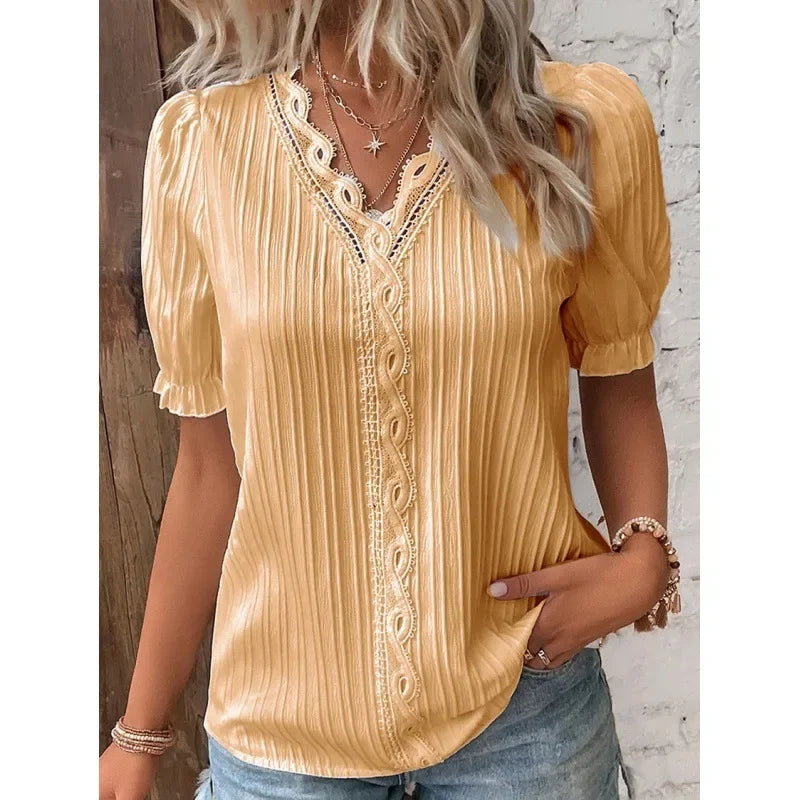 Lunora - Short Sleeve Weekend Blouse