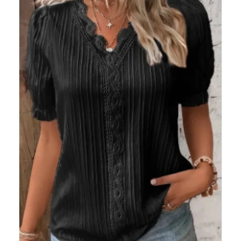 Lunora - Short Sleeve Weekend Blouse