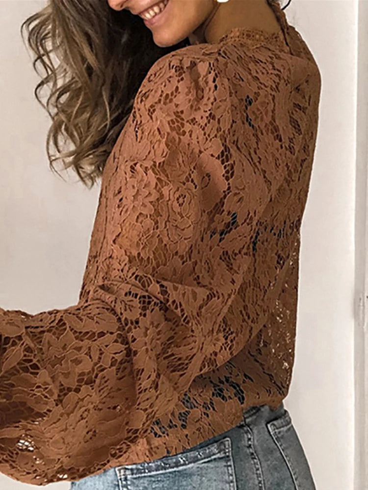 Lunora – Delicate Grace Top
