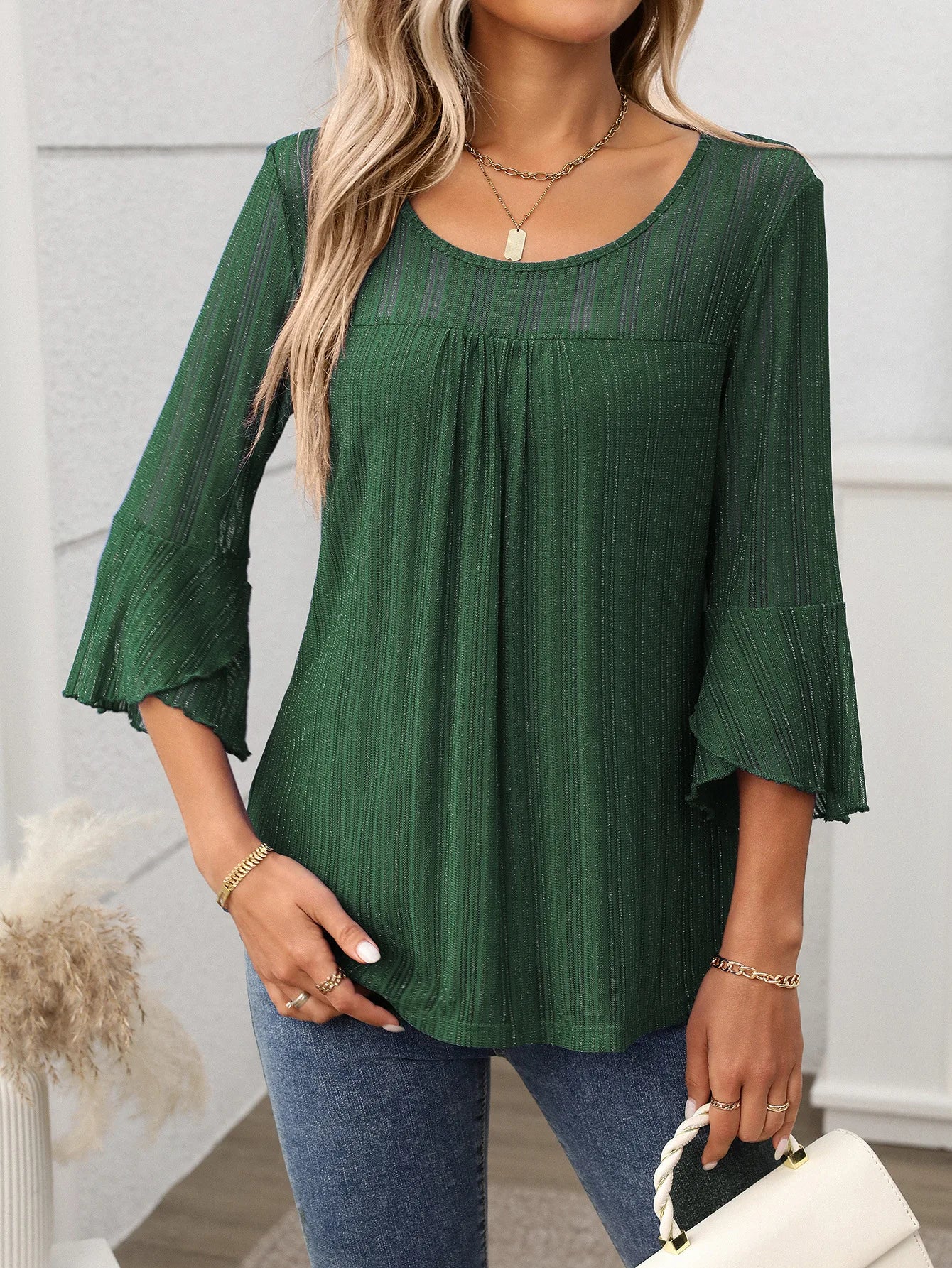 Mira – Elegant Sheer Layers