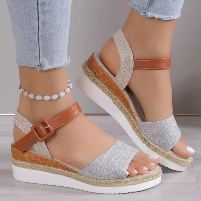 Sierra - Lightweight Step Sandals