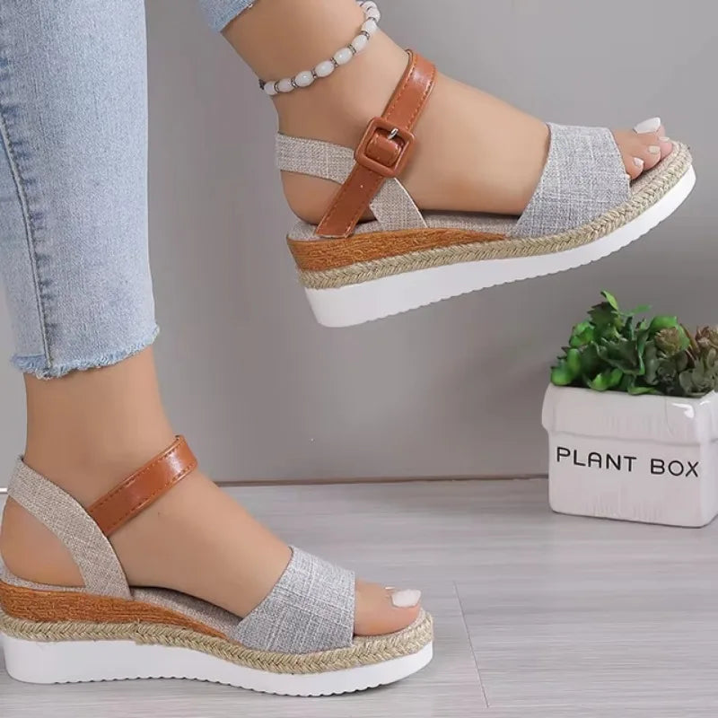 Sierra - Lightweight Step Sandals