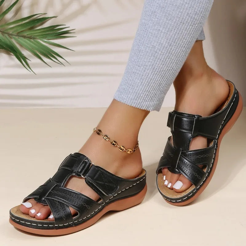 Julia – Comfy Chic Slides