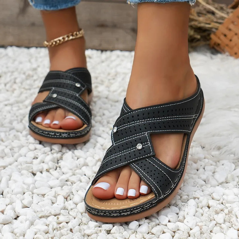 Sierra - Casual Cross Sandals