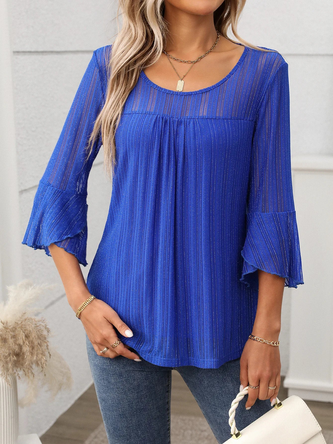 Mira – Elegant Sheer Layers