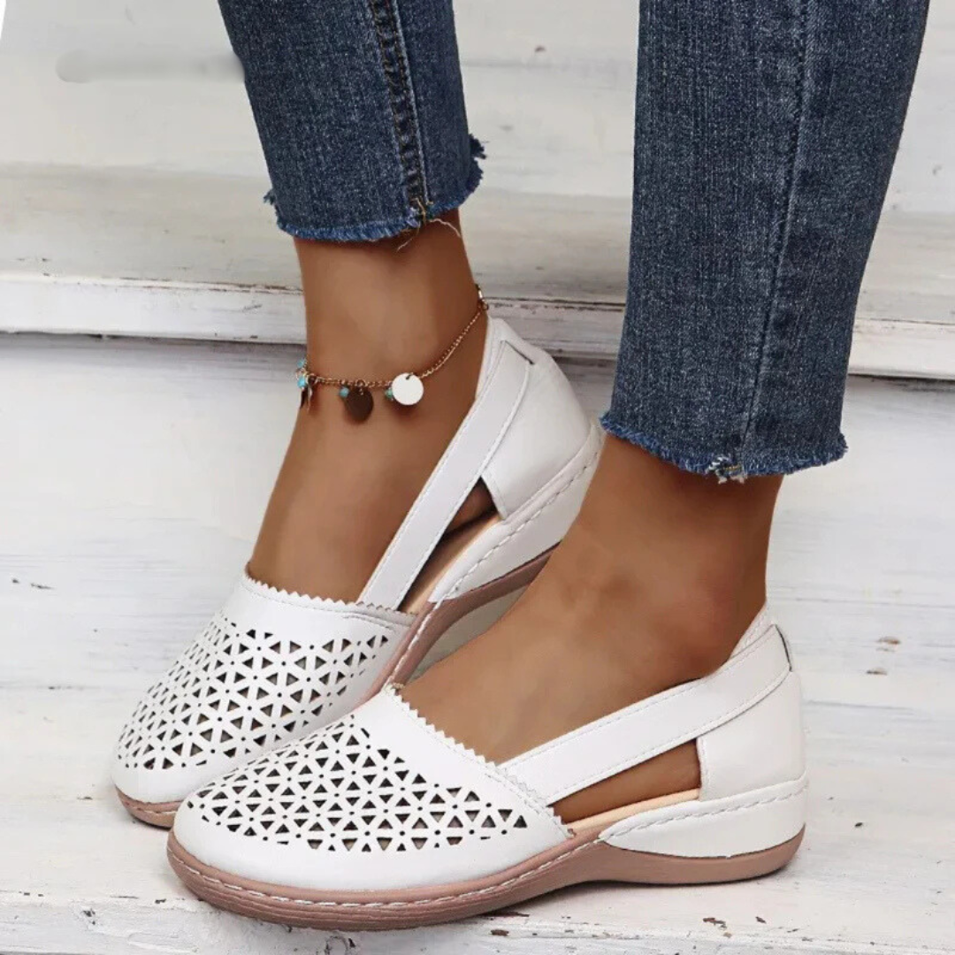 Sierra - Relaxed Stride Shoes