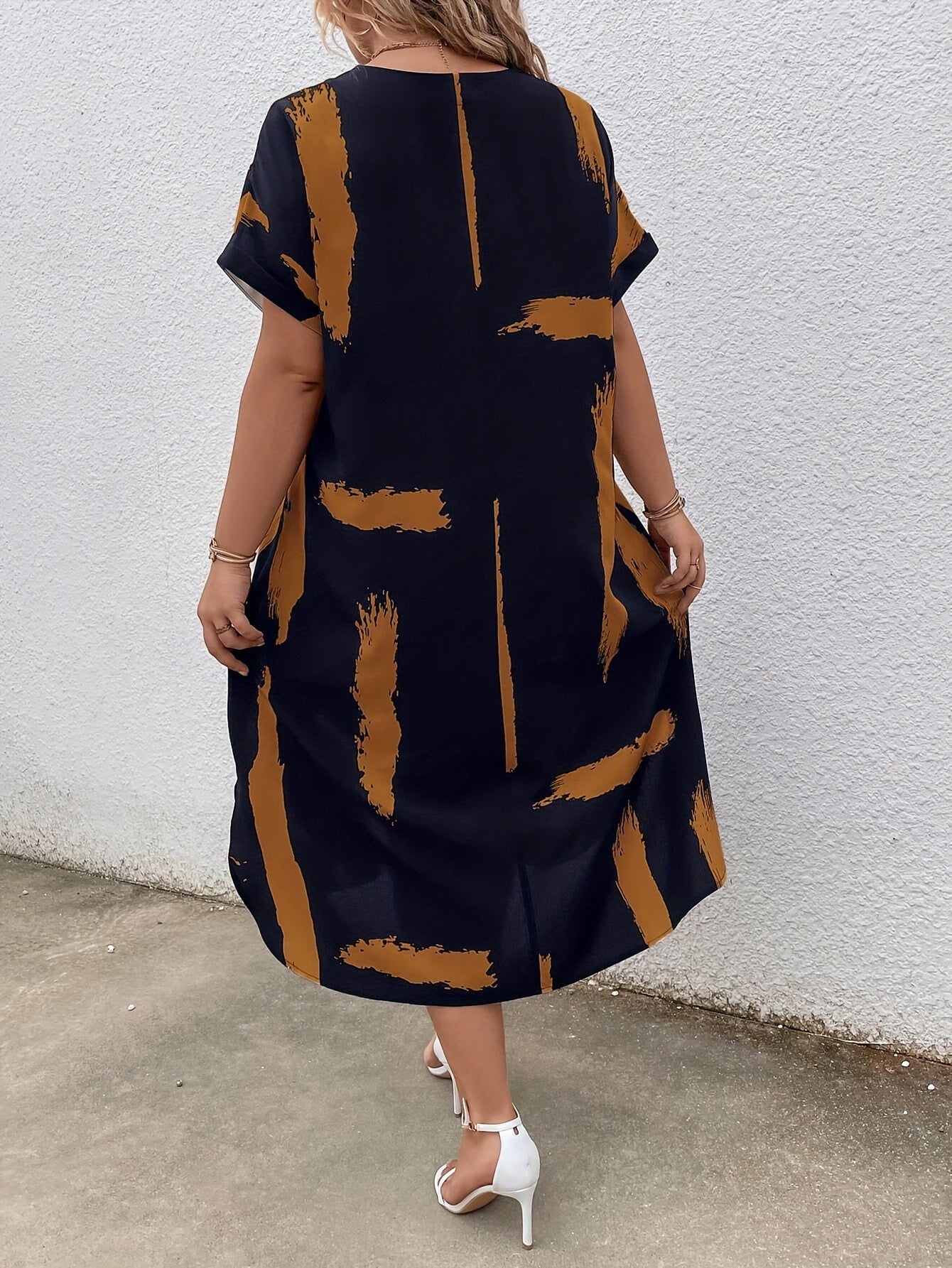 Celestine – Plus Size Glam Dress