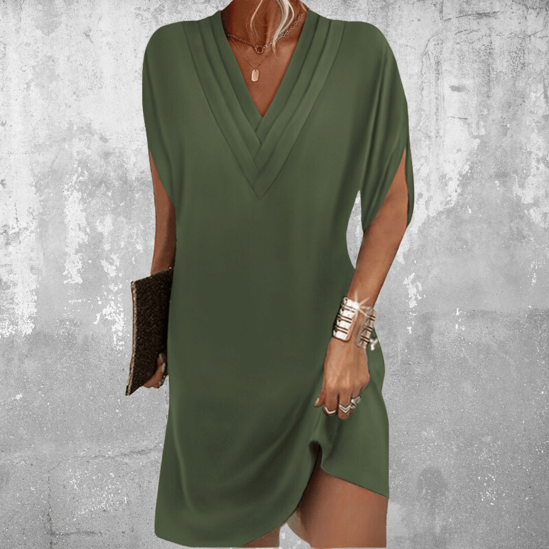 Ivy - Sculpted Silhouette Gown