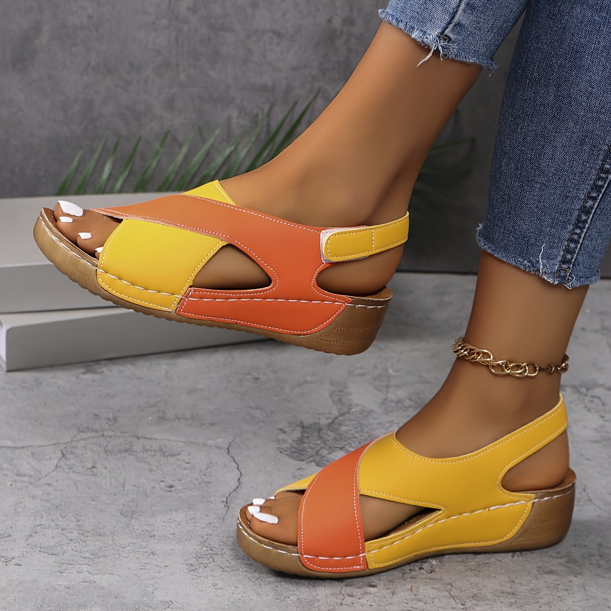 Laura - Comfortable Orthopedic Sandals