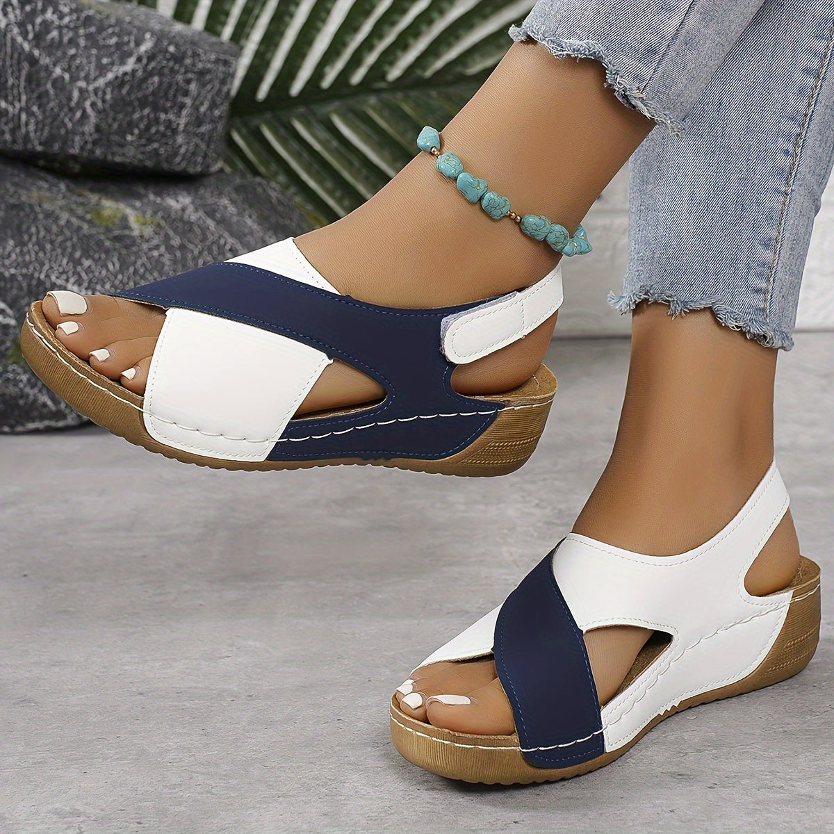 Laura - Comfortable Orthopedic Sandals