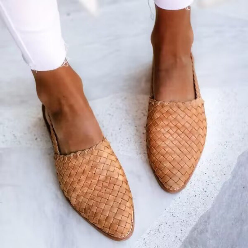 Sierra - Pointed Woven Flats