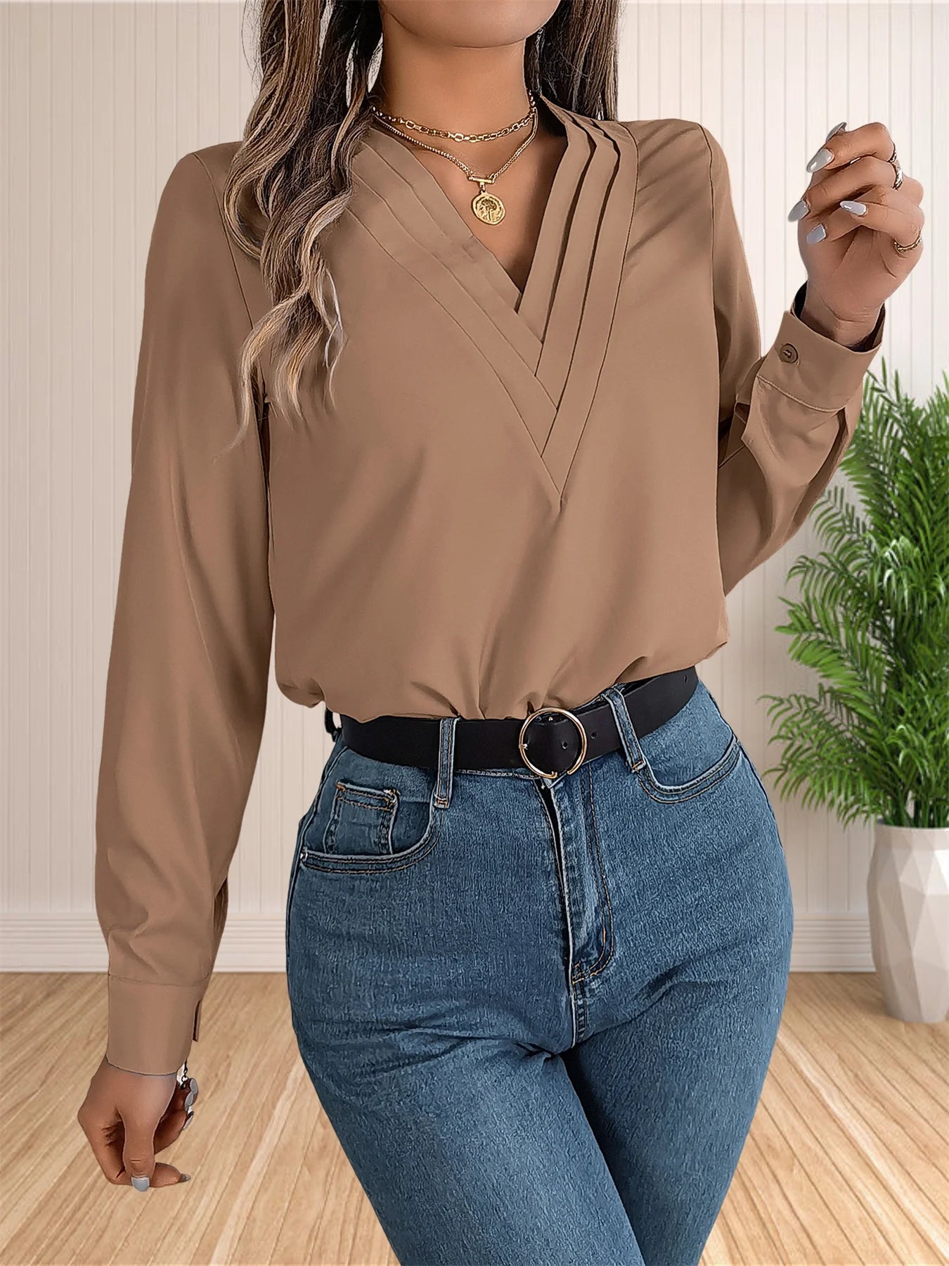 Ivy - Chic Pleated Blouse