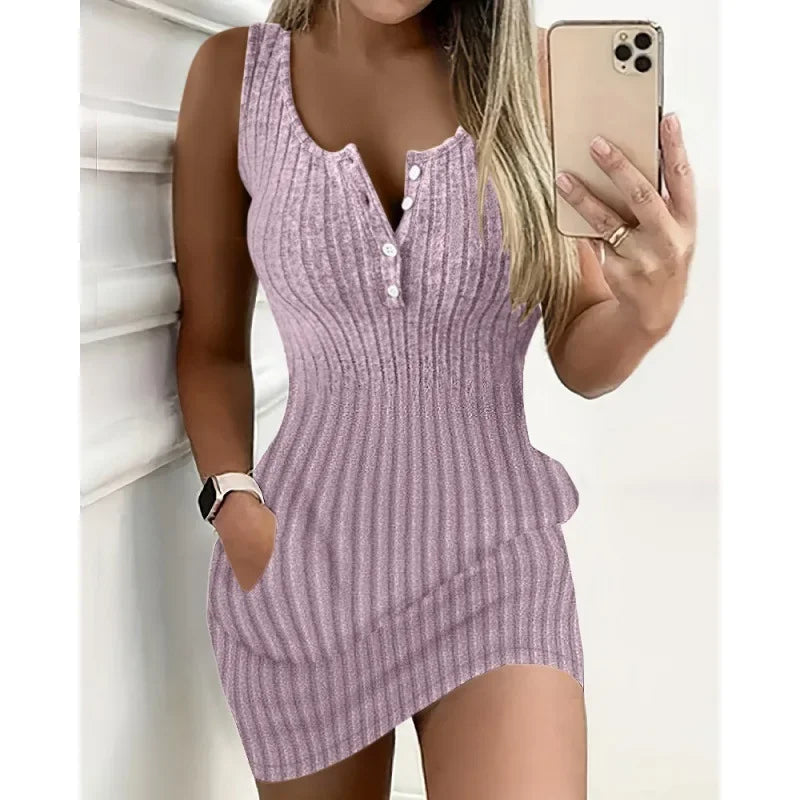 Arlena - Silhouette Smooth Dress