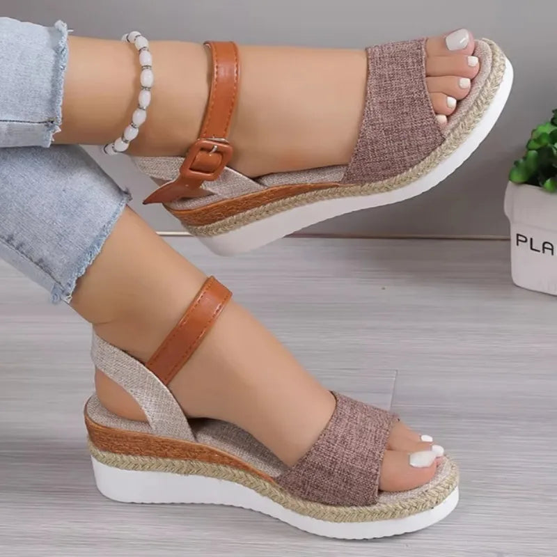 Sierra - Lightweight Step Sandals