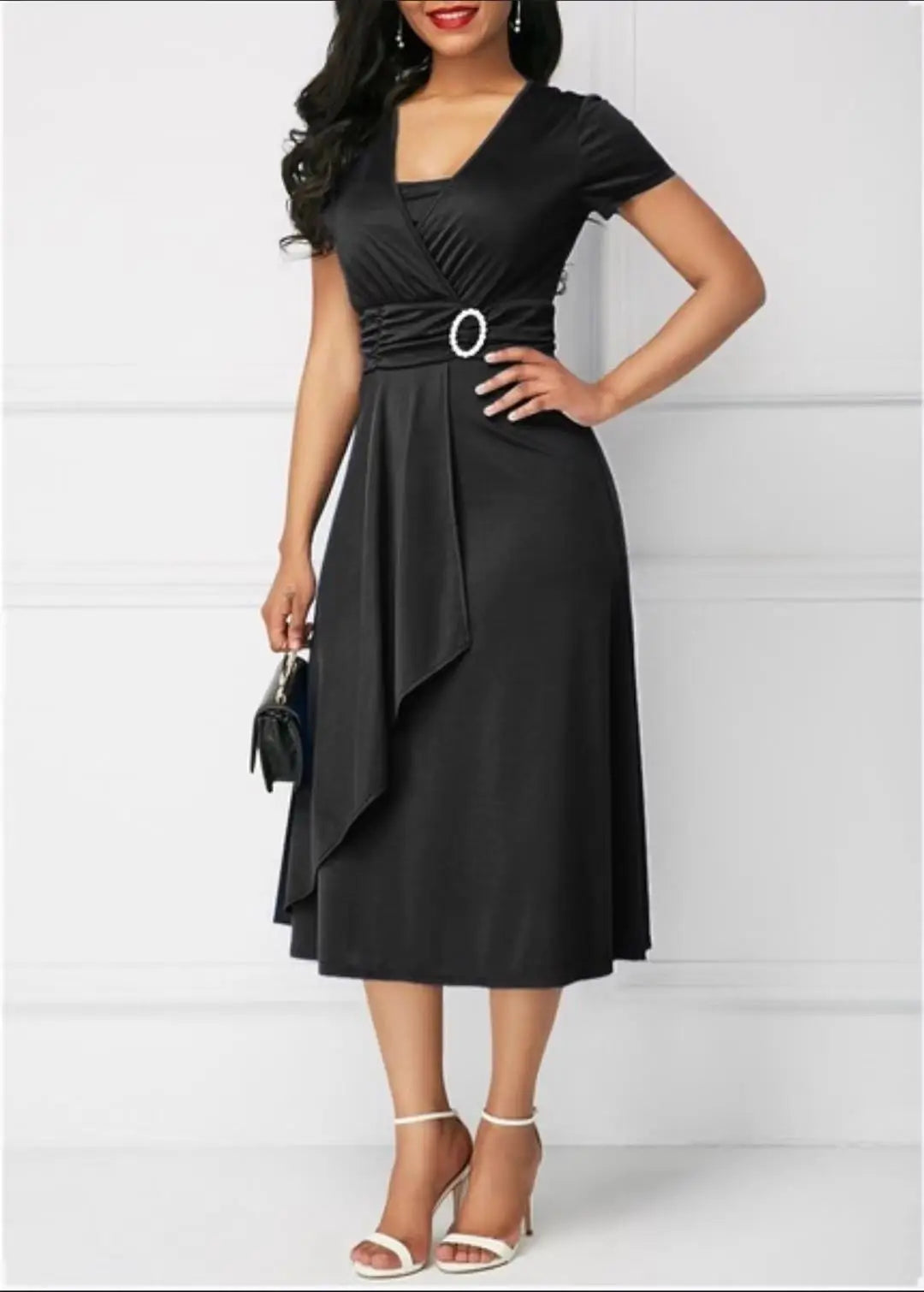 Ivy – Scarlet Drape Charm